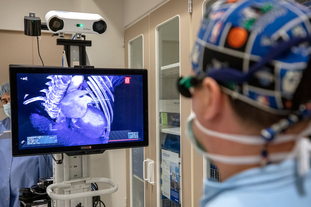 On May 6, 2021, cardiologist Jacob Dutcher, MD, CentraCare Heart & Vascular Center, was the first in the world to use 4D hologram technology to successfully complete a structural heart procedure.