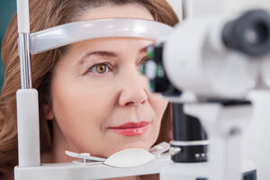 woman getting eye test